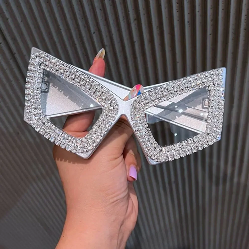 LARGE FRAME CAT-EYE DIAMOND SUNGLASSES